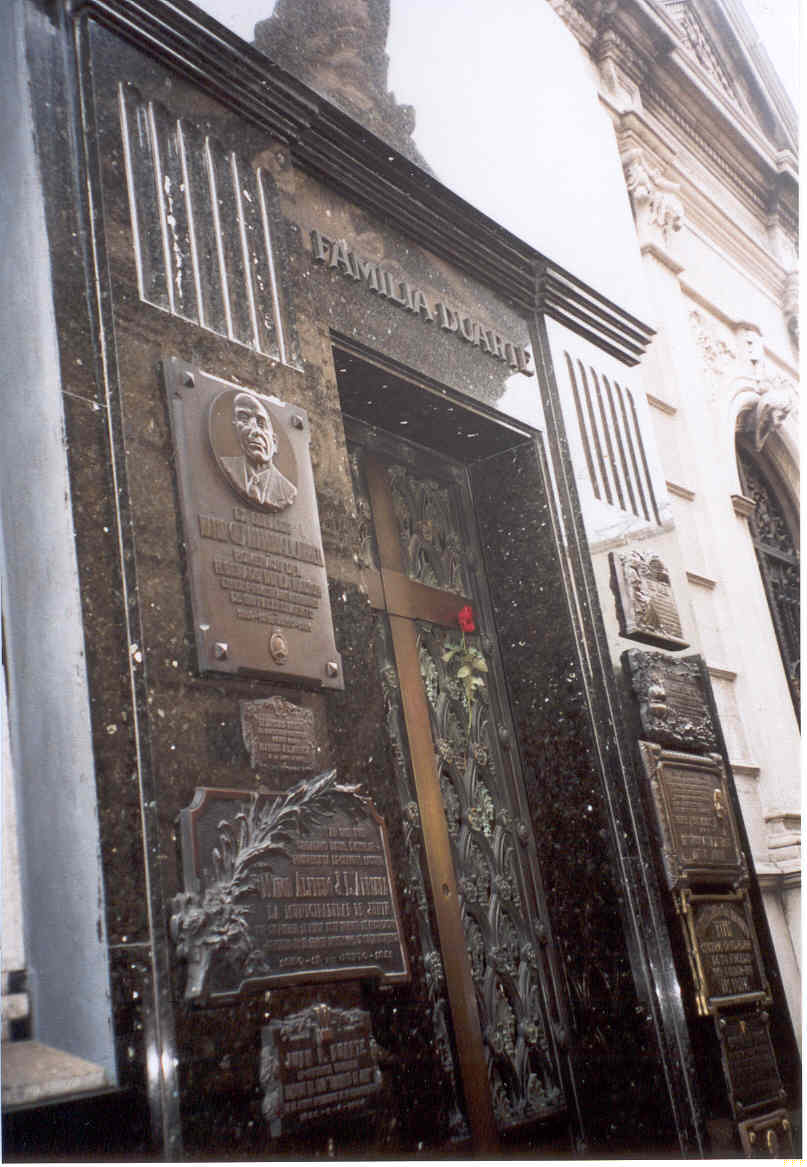 evita2.jpg